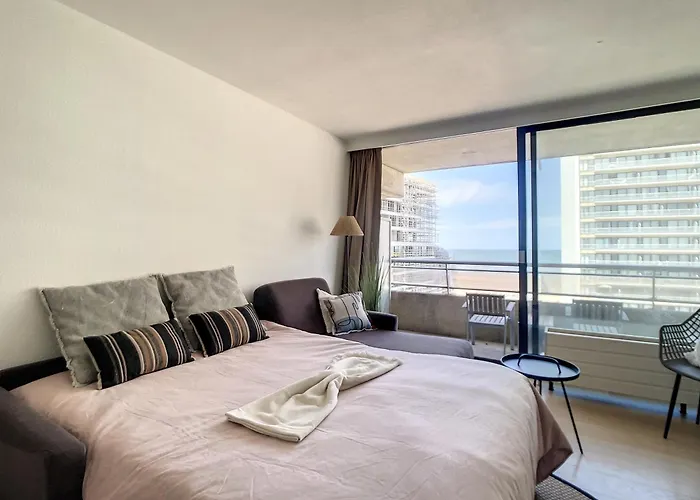 Апартаменты Royal Ascot Q7 Met Terras En Zeezicht Op Toplocatie