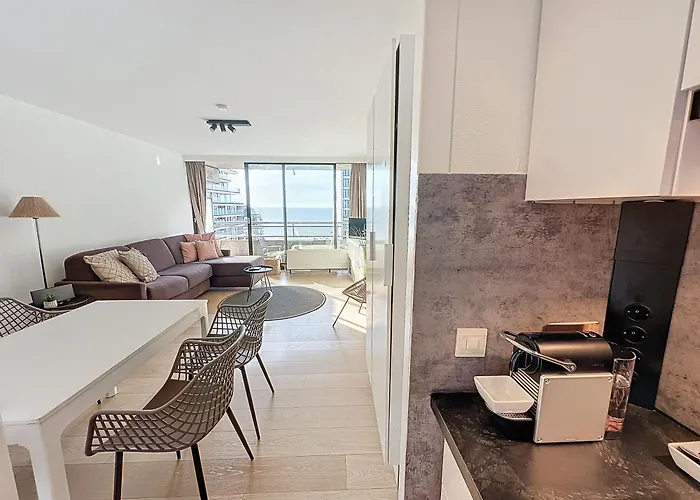 Royal Ascot Q7 Met Terras En Zeezicht Op Toplocatie Апартаменты Остенде